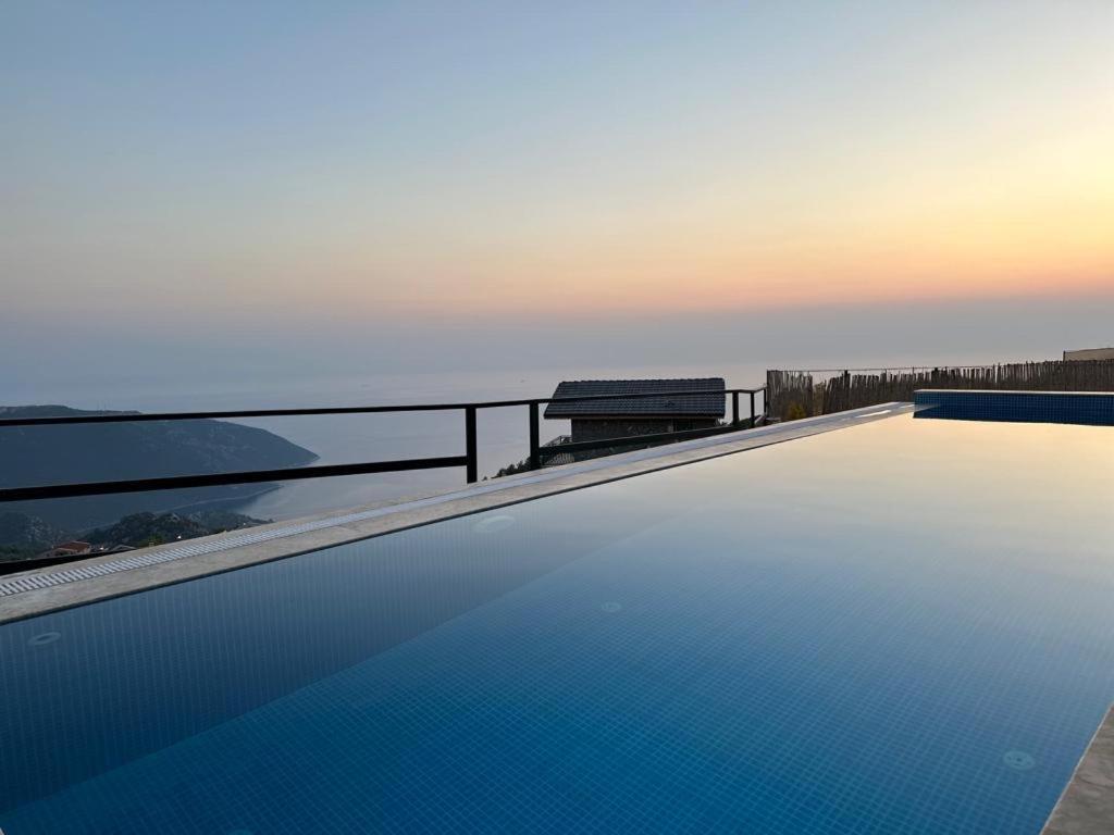 Alinca Infinity Villa Karaagac  Zewnętrze zdjęcie